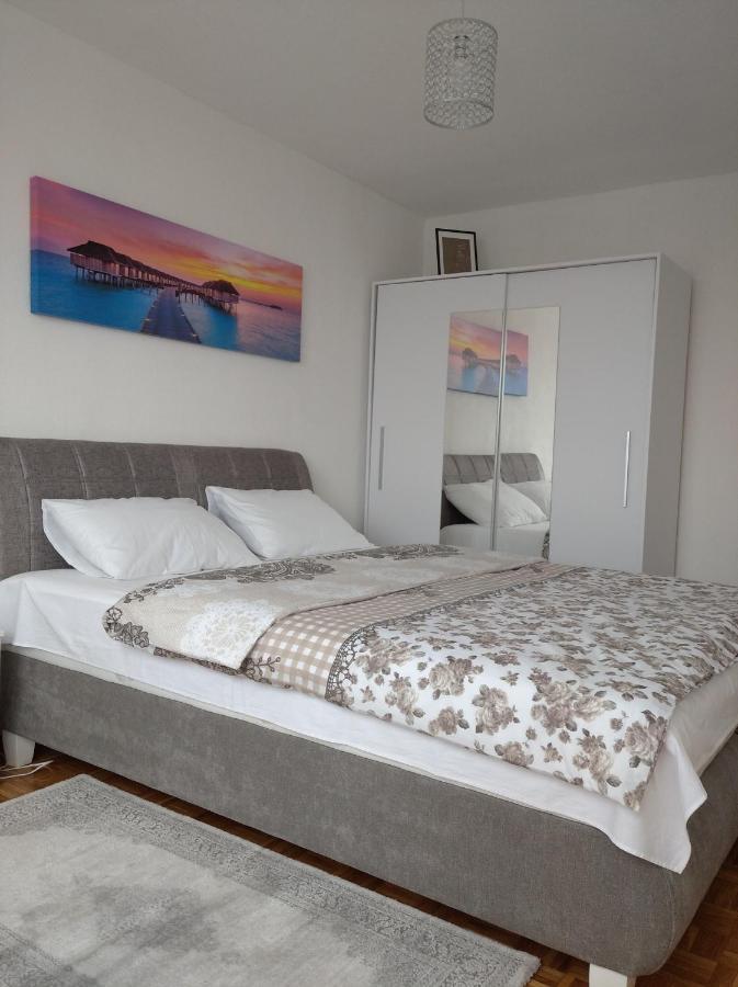 Apartment Nova Varos